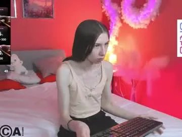 michele_mack on Chaturbate