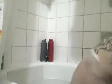 middle123456783939 on Chaturbate 