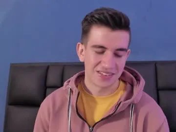 mikaelslow on Chaturbate