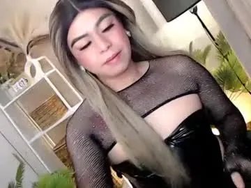 mikha_sensual on Chaturbate