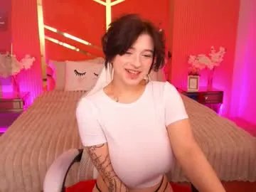 Freechat mikiikiwi on Chaturbate