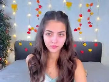 milana_crystal_ on Chaturbate