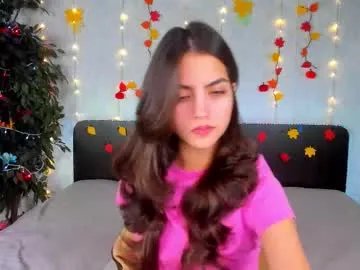 milana_crystal_ on Chaturbate