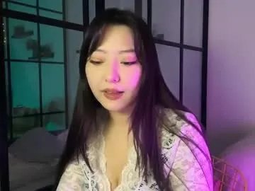 Freechat mirafloat on Chaturbate