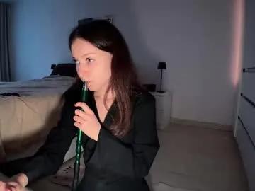 monnymoonn on Chaturbate 