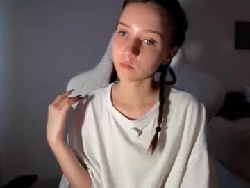 monnymoonn on Chaturbate