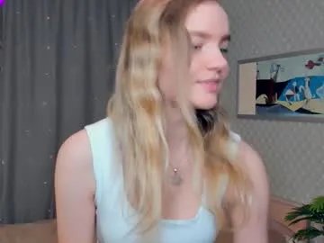 moon_puzzles on Chaturbate