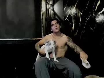 mr_maximo on Chaturbate 