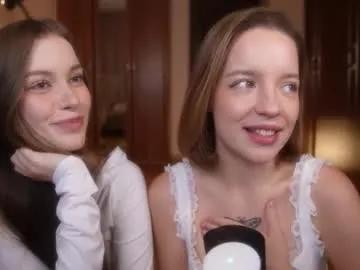 Admire cute camslut My_mia_ my_mia_ from Chaturbate