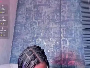 nathalyleen on Chaturbate