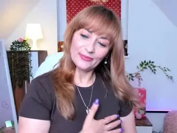 Freechat naughtymilane on Chaturbate