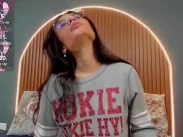 Freechat nayecloud on Chaturbate