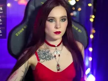 Freechat nelle_ on Chaturbate