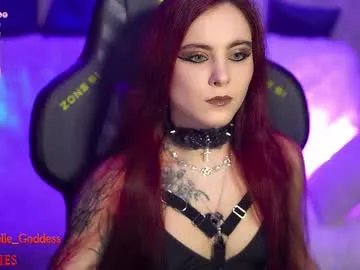 Freechat nelle_ on Chaturbate