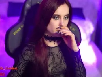 Freechat nelle_ on Chaturbate