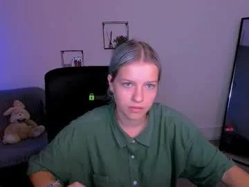 nelly_storm on Chaturbate
