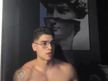 Freechat nicolasmuscle on Chaturbate