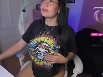 niki_sweet06 on Chaturbate