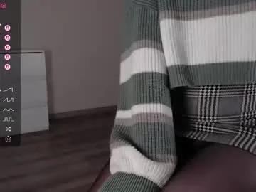 noelleneptune on Chaturbate