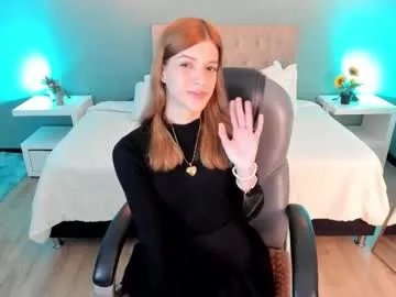 Freechat nora_vennucci on Chaturbate