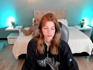 Freechat nora_vennucci on Chaturbate