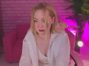 noracollins — GOAL: show cleavage close to cam [22 tokens remaining] I'll be glad to see you #teen #bigass #blonde #skinny #daddy