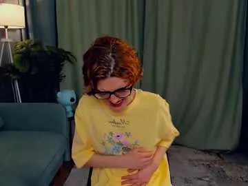 Freechat odettechurchwell on Chaturbate