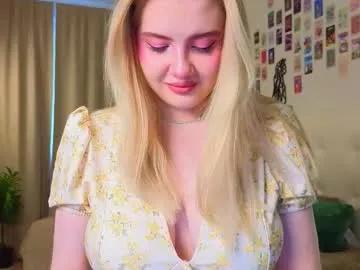 oliviabr0wn on Chaturbate