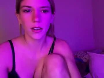oliviahansleyy on Chaturbate
