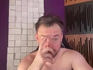 Freechat oscarsavage on Chaturbate