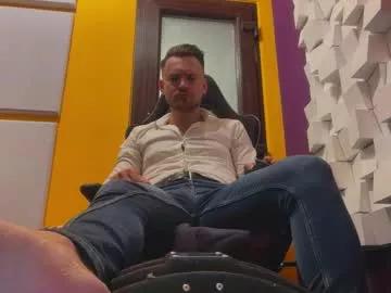 Freechat oscarsavage on Chaturbate