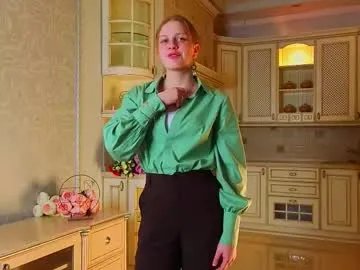 ozellaelazegui on Chaturbate