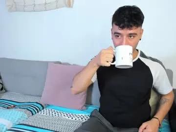 Freechat p_jhon on Chaturbate