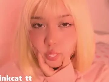 piinkcat on Chaturbate