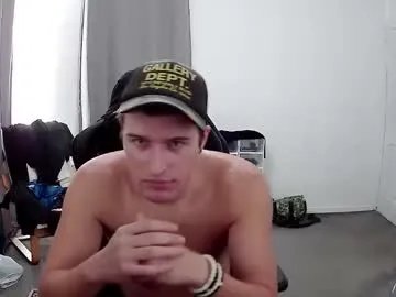 Freechat plkrisztian on Chaturbate