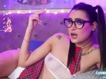 pretty_lia_ on Chaturbate