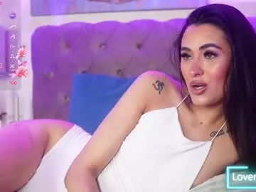 pretty_lia_ on Chaturbate