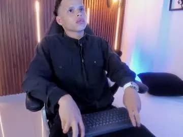 Join 23 years old raphael_thomas from Chaturbate raphael_thomas from Chaturbate