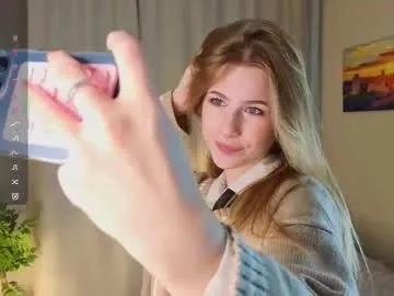 Freechat rashidagiczewski on Chaturbate