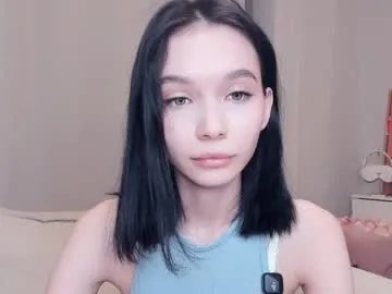 rizz_ky — tease with my shorts RISKYPROJECT in the house #skinny #teen #young #feet #18 [128 tokens remaining]