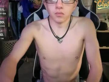 Freechat robertcicijr21 on Chaturbate