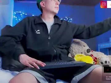 ryannhill_ on Chaturbate