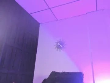 samanthawestx on Chaturbate