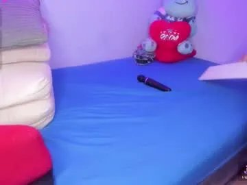 Freechat sara_and_lion on Chaturbate