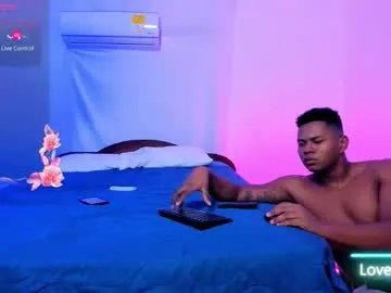 sasha_fox0 on Chaturbate