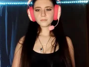 Freechat savannasotos on Chaturbate