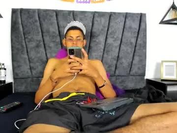 Join Sexy_latin_cum, he wants to masturbate for you sexy_latin_cum from Chaturbate