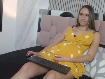 Freechat sharlotte__jones on Chaturbate