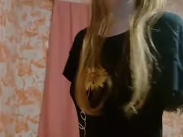 Freechat shelikessoymilk on Chaturbate