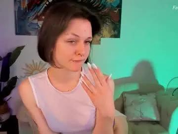 shine_vivi on Chaturbate